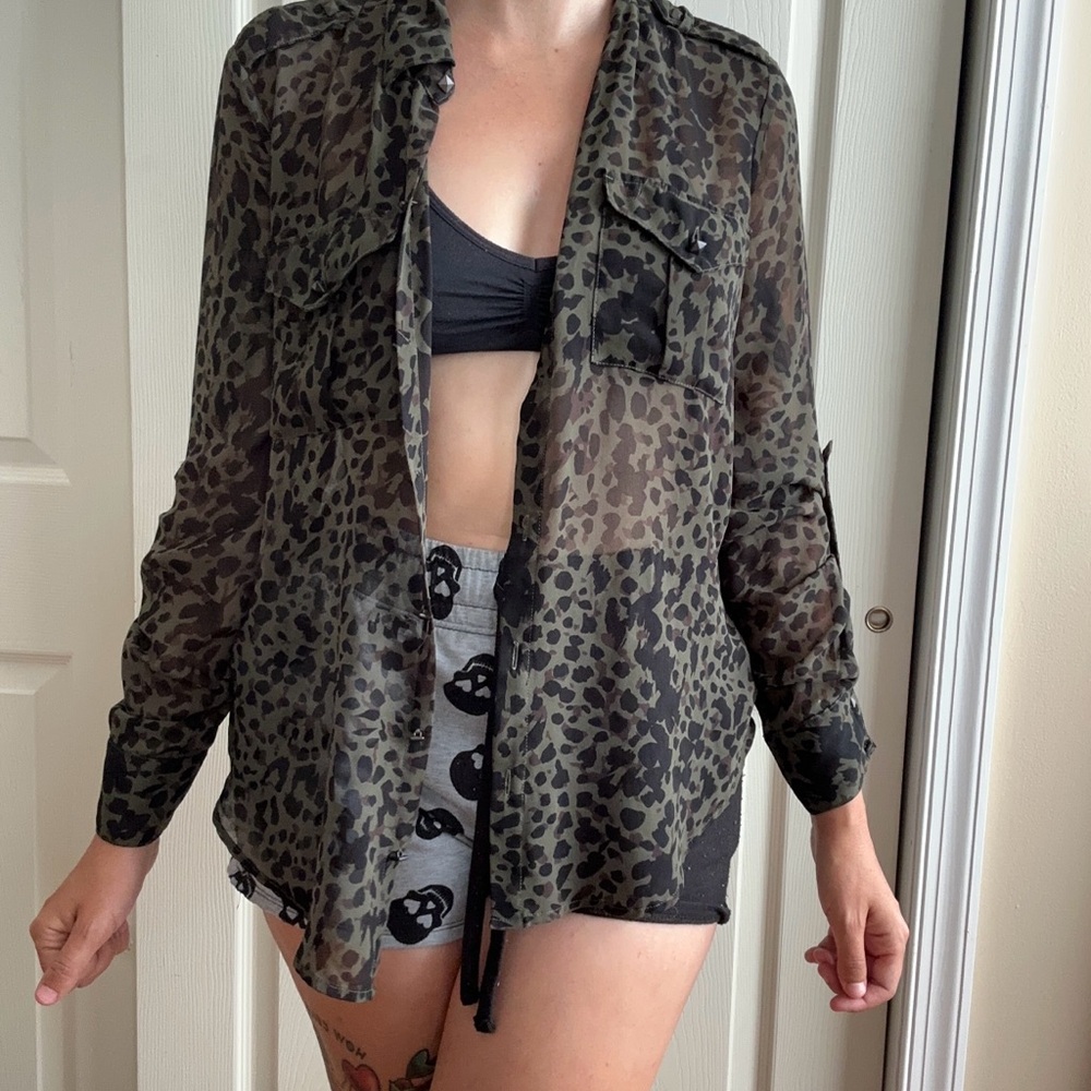 Rock & Republic Camo leopard sheer long sleeve